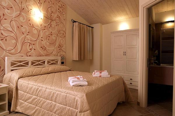 Agriturismo Il Barone Moniga del Garda Exteriör bild